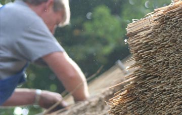 professional Eversley Centre thatchers